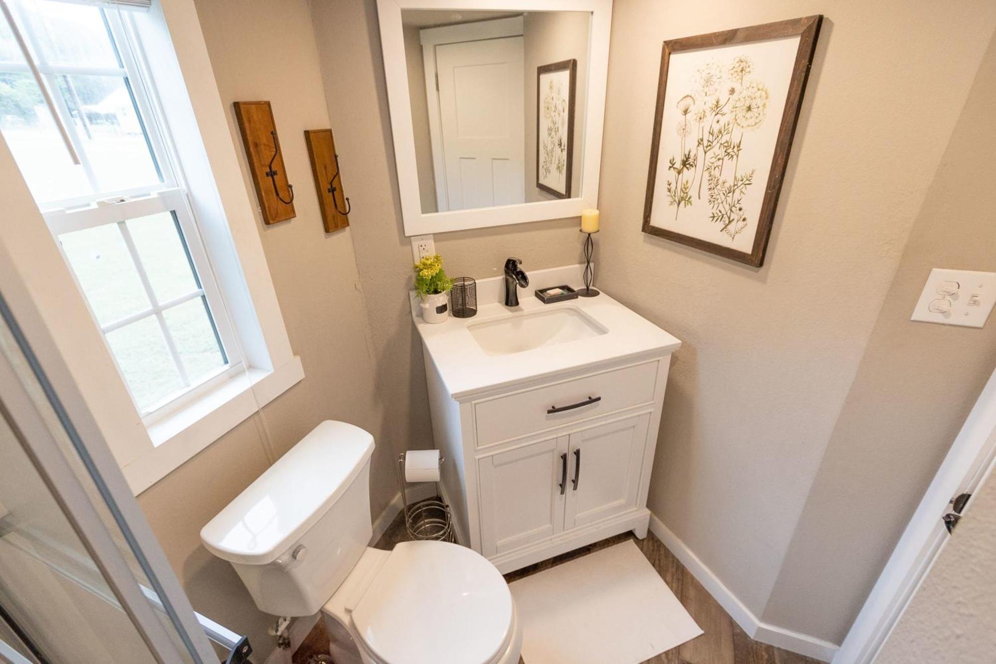Pet Friendly Tiny House Rental With New Access To Guadalupe River Nbtx New Braunfels Exterior foto